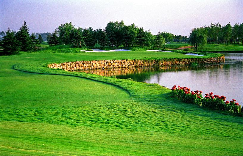 上海太陽島ゴルフ